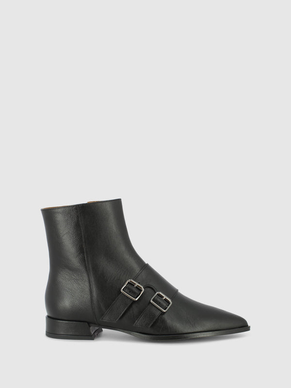 Botins com Fecho em Preto